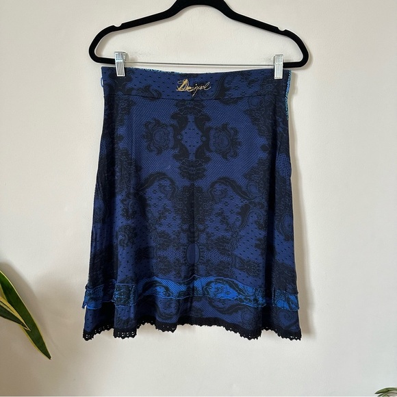 Desigual A- Line Black and Blue Paisley Print Skirt Size L - Picture 4 of 8